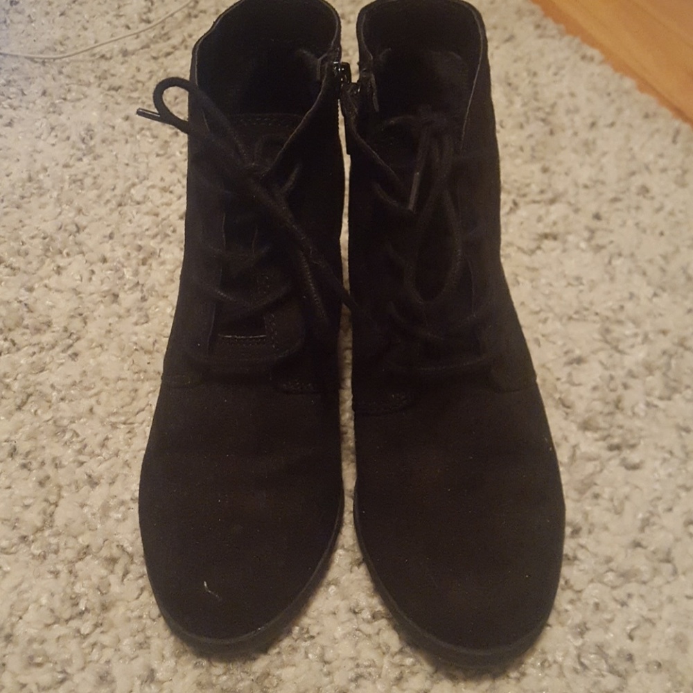American Rag Booties - Picture 3 of 3